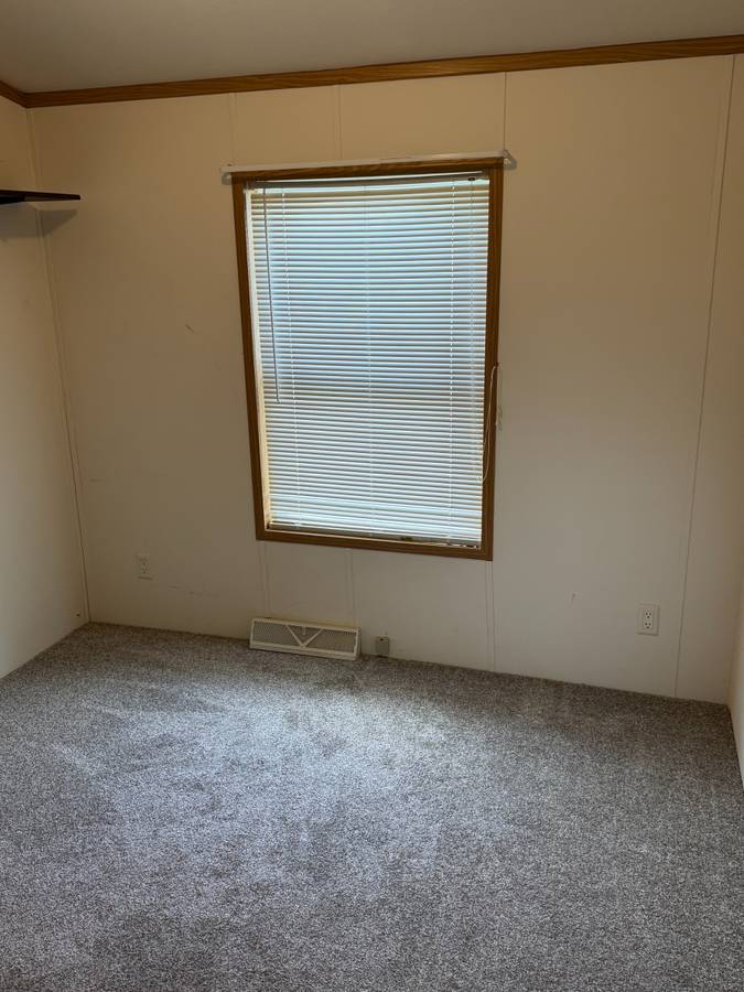 Garden Dr, Blue Mounds, WI 53517