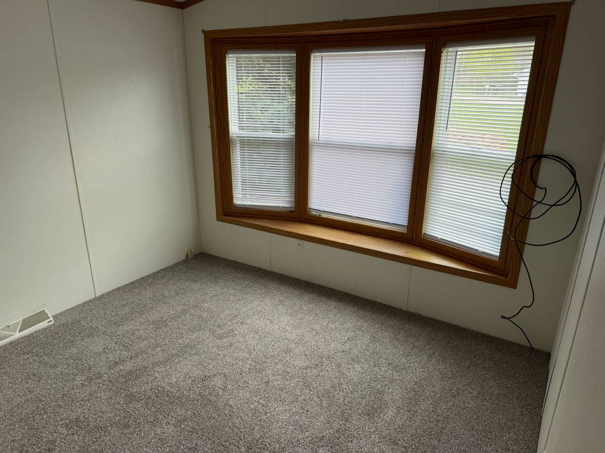 Garden Dr, Blue Mounds, WI 53517